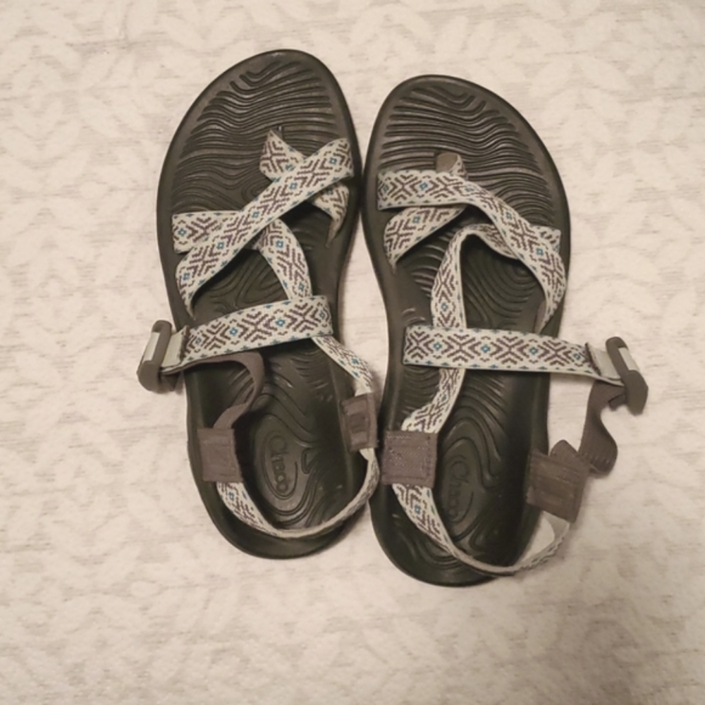 Womens Chacos Size 7